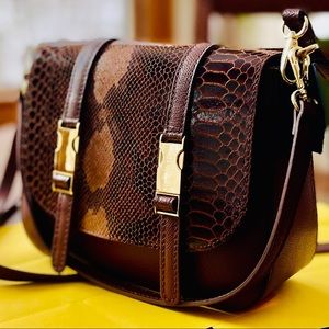 NWT Valentina Fiore Sexy Leather Snake Saddle Bag